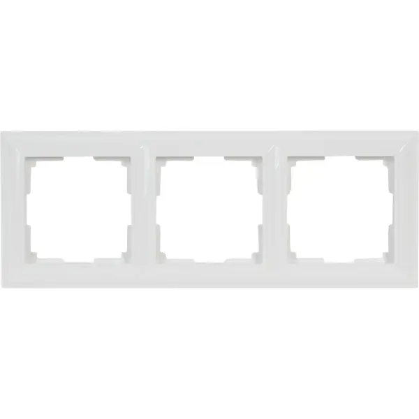 Рамка для розеток и выключателей Werkel Fiore 3 поста, цвет белый рамка для розеток и выключателей эра 12 5004 01 4 поста белый