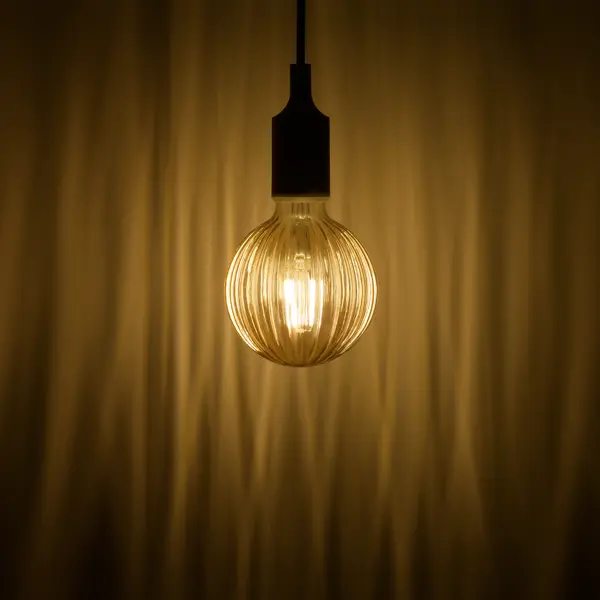фото Лампа светодиодная gauss filament balloon e27 4 вт 380 лм свет тёплый белый