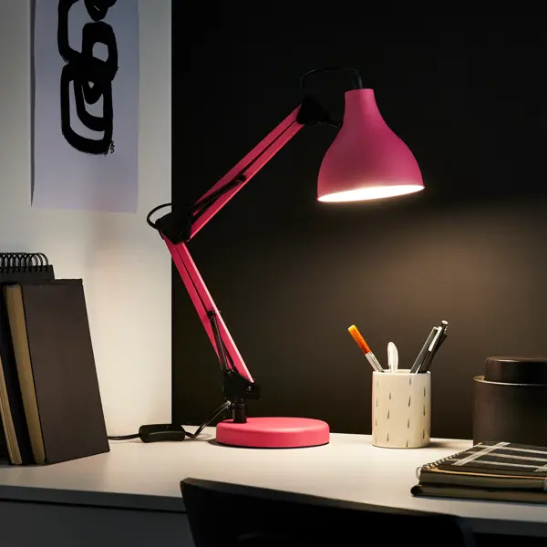 Рабочая лампа настольная Inspire Ennis цвет розовый лопатка палетка прямая доляна 27×3 см рабочая часть 15 см
