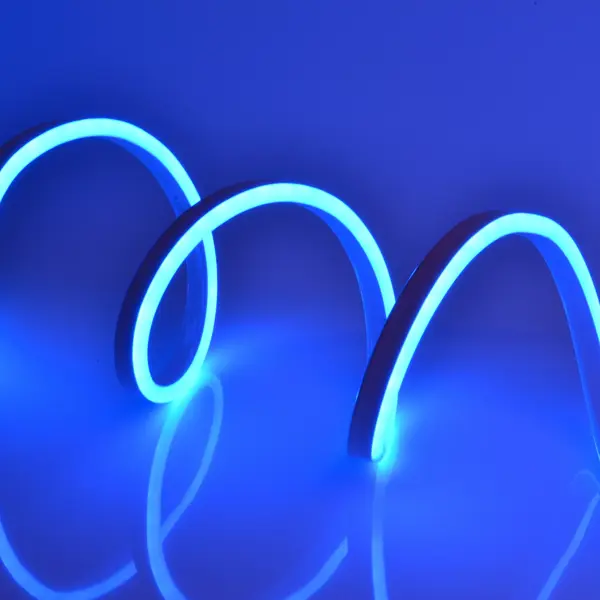 Комплект светодиодной ленты Неон SMD 5050 80 диодов/10 Вт/м 220 В 8 мм IP67 10 м RGB комплект светодиодной ленты iek неон 2835p120 120 диод 8 вт м 220 в 50 мм ip65 5 м фиолетовый свет