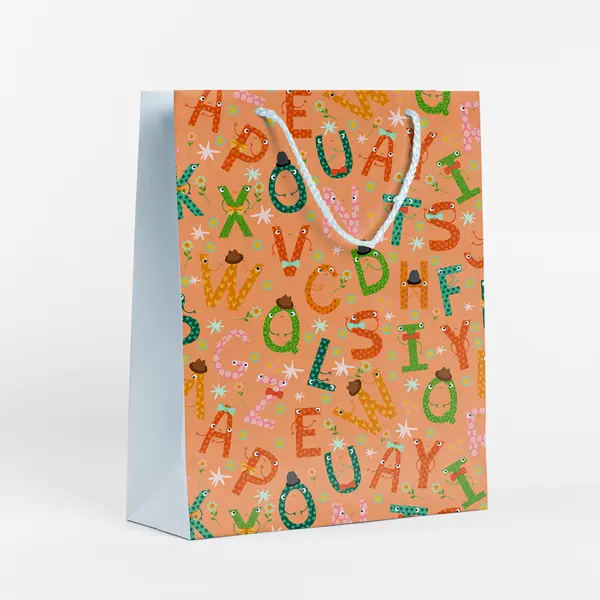 Пакет подарочный Алфавит 25.5x36 см цвет оранжевый пакет подарочный яркие краски 25 5x36 см сиреневый