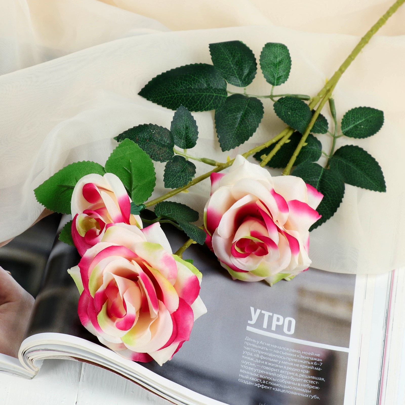 Искусственные цветы и аксессуары для свадьбы