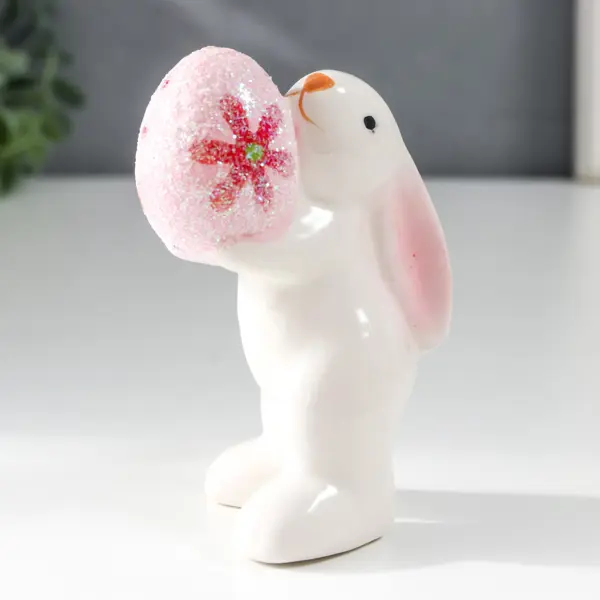 Пасхальный кролик с яйцом розовый (ручная роспись)