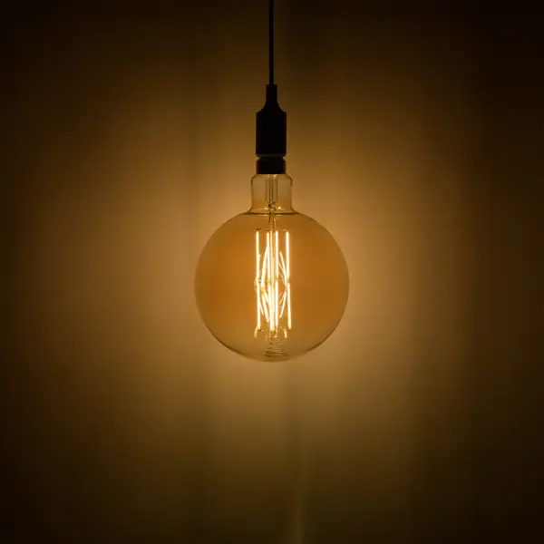 фото Лампа большая светодиодная gauss е27 8 вт шар прямой, свет тёплый, золотая колба, диаметр 20 см