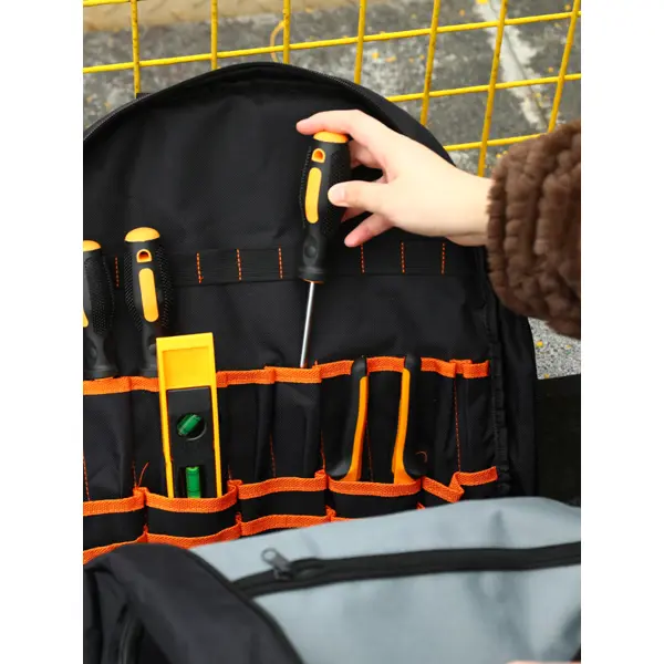 Рюкзак Deko 38x50x23 см полиэстер цвет черный в Сургуте – купить по низкой  цене в интернет-магазине Леруа Мерлен