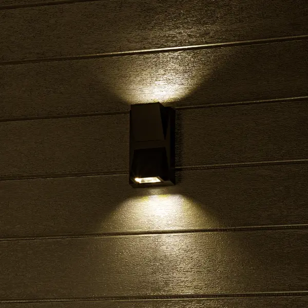 Светильник настенный светодиодный уличный Duwi «Nuovo» 24776 4 IP54 цвет черный фонарь светодиодный аккумуляторный duwi 2 в 1 29125 10 вт 1 вт