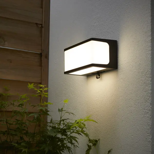 фото Светильник настенный светодиодный уличный на солнечных батареях inspire «telin» ip44 с датчиком освещенности цвет серый