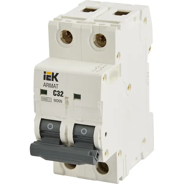 Автоматический выключатель IEK Armat M06N 2P C32 А 6 кА выключатель автоматический дифференциального тока 2п c 16а 30ма тип ac 4 5ка диф 101 4 5мод dekraft 15003dek
