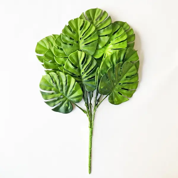 фото Искусственное растение монстера 23x40 см пластик цвет зеленый без бренда
