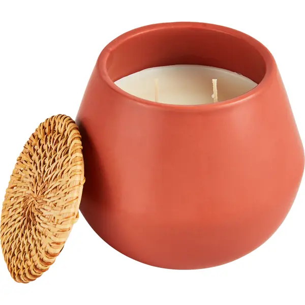 Свеча ароматизированная в стакане Янтарь цвет коричневый 13 см свеча ароматизированная в стакане кокосовый аромат синяя 15 см