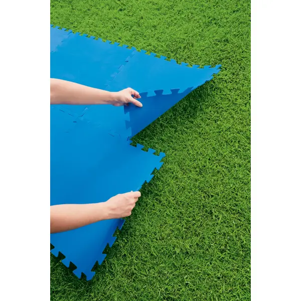 Подложка для бассейна Bestway 58220 полиэтилен 50x50 см цвет синий подложка для бассейнов 488х488 см