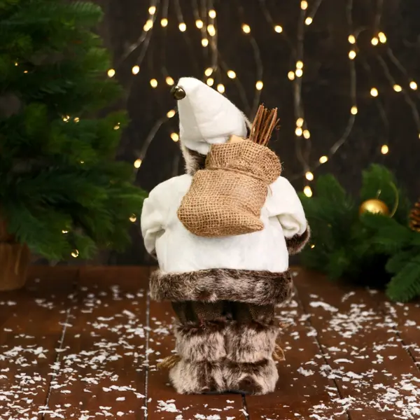 Дед Мороз своими руками: ватное папье-маше
