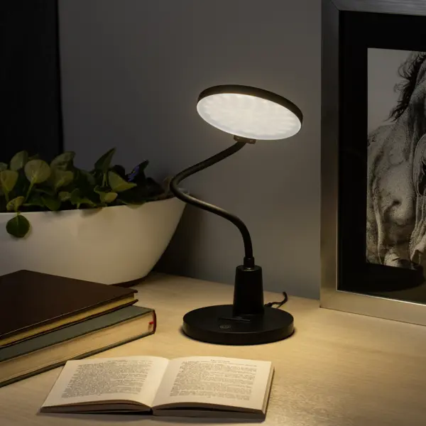 фото Настольная лампа светодиодная эра led-501-10w-bk нейтральный белый свет цвет черный, с регулировкой яркости