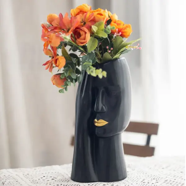 Ваза Лицо с розой керамика цвет черный 29 см ваза хильда 1 большая лазурный матовый