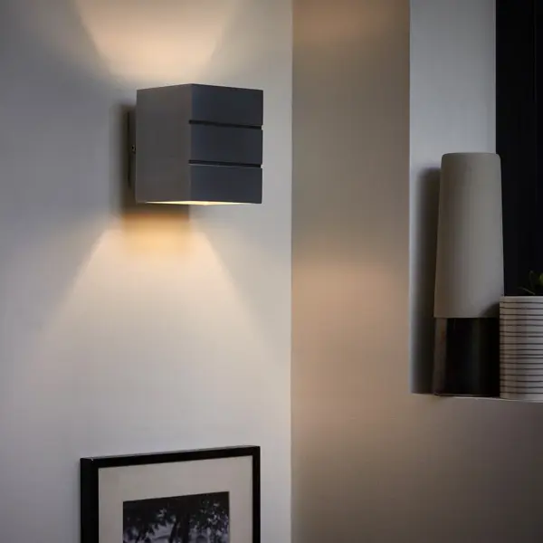 Настенный светильник Inspire Silbo цвет серый основа для столба универсальная inspire hollis алюминиевая 25 см серый