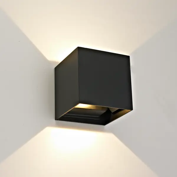 Настенный светильник светодиодный Inspire Kubbo теплый белый свет цвет черный торшер светодиодный inspire sauki регулируемый свет никель