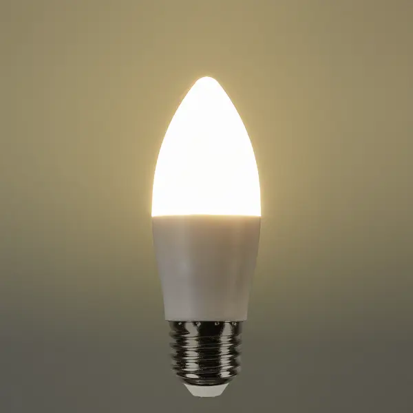 фото Лампа светодиодная osram e27 220 в 8 вт свеча 806 лм белый свет