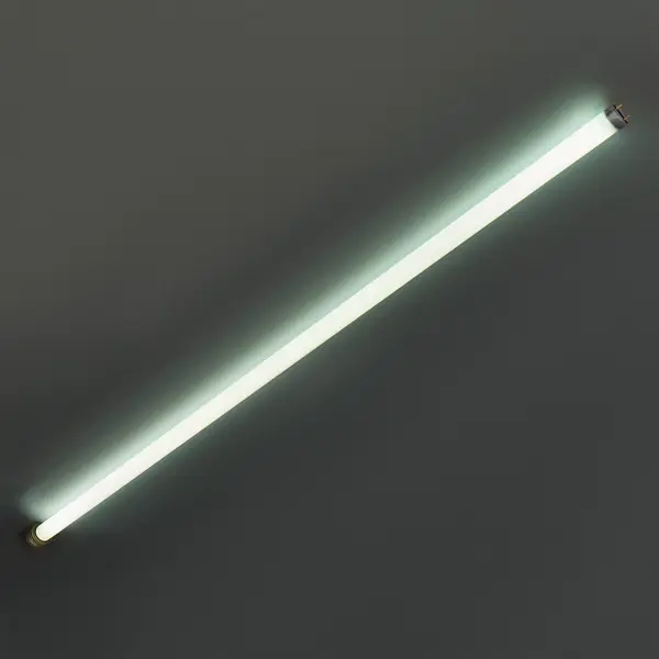 фото Лампа люминесцентная osram t8 36 вт свет холодный белый